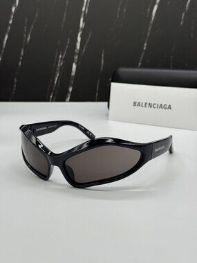 NEW BALENCIAGA BB0314S 001 BLACK UNISEX GEOMETRIC SUNGLASSES BALENCIAGA EYEWEAR
